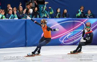 ����̹���