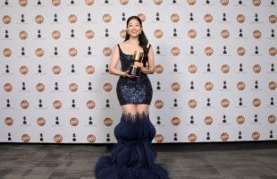 ����̹���