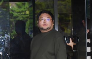 ����̹���