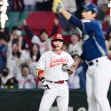 䴺