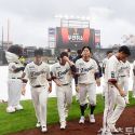 䴺