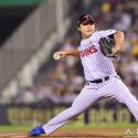 䴺