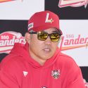 䴺