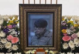 ����̹���