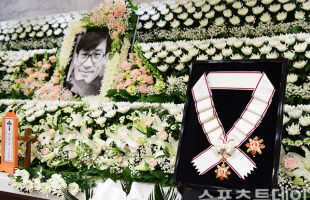 ����̹���